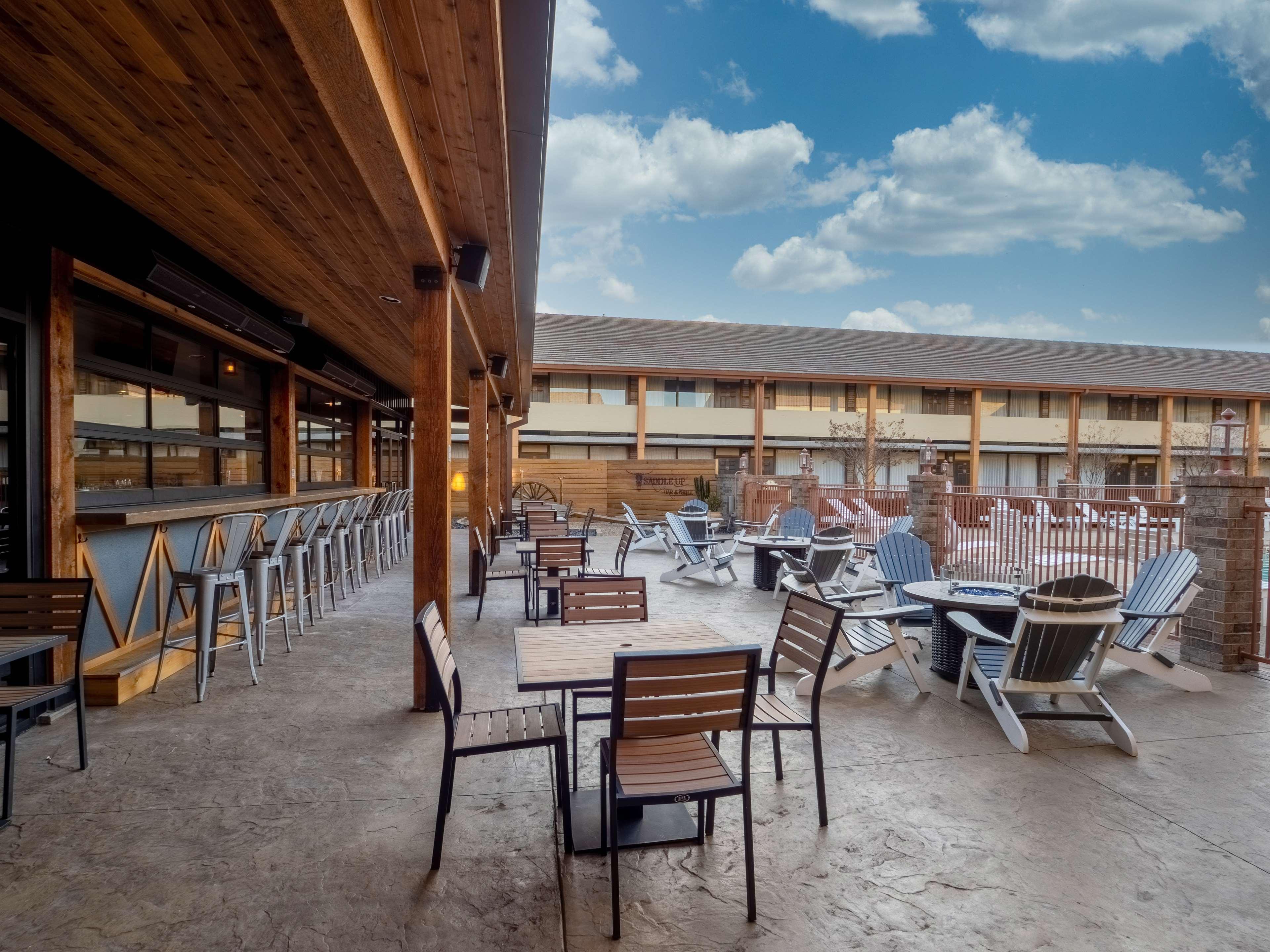 Best Western Plus Saddleback Inn&Conference Center Oklahoma Stadt Exterior foto